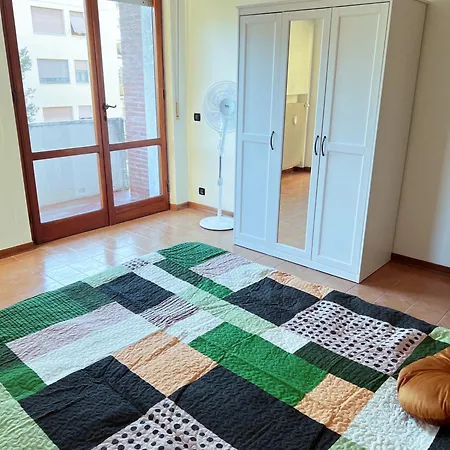Landi 9 - 2 Camere, 3 Balconi, Parcheggio, Zona Residenziale Pise