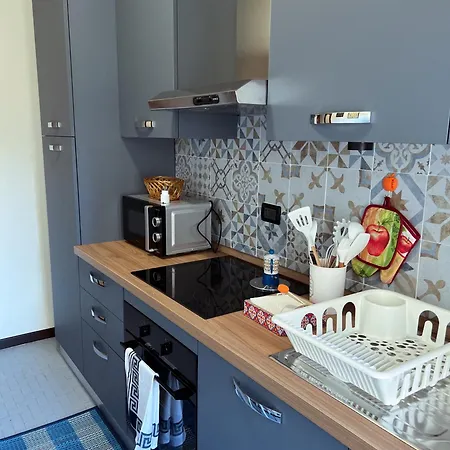 Landi 9 - 2 Camere, 3 Balconi, Parcheggio, Zona Residenziale Appartement *