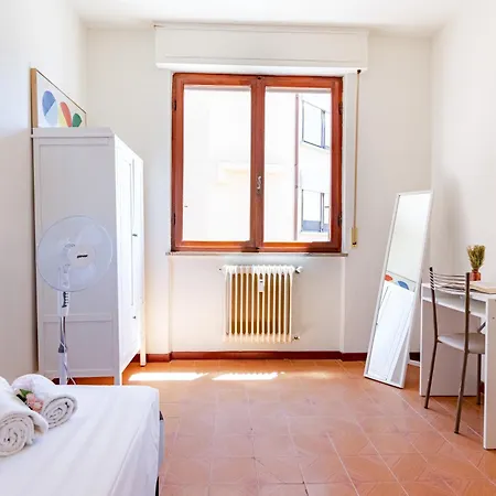 Lnd 9- 2 Camere, 3 Balconi, Parcheggio, Zona Residenziale 公寓