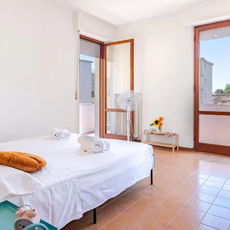 公寓 Lnd 9- 2 Camere, 3 Balconi, Parcheggio, Zona Residenziale 比萨