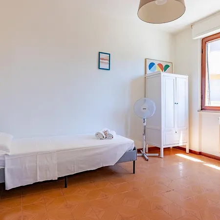 Lnd 9- 2 Camere, 3 Balconi, Parcheggio, Zona Residenziale 比萨