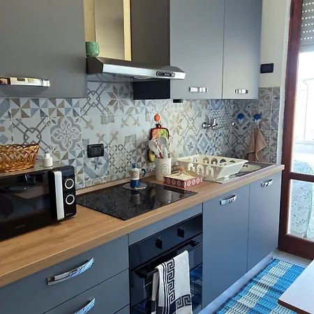 Landi 9 - 2 Camere, 3 Balconi, Parcheggio, Zona Residenziale Apartament *